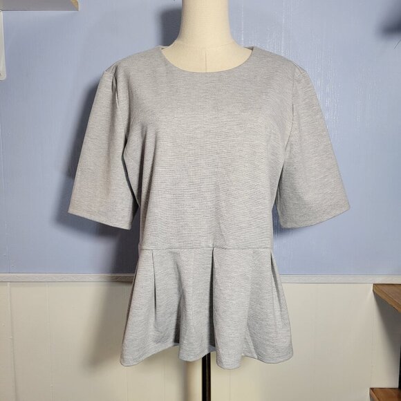 Simply Vera VeraWang XXL Light Heathered Gray Short Sleeve Ruffle Blouse - Picture 1 of 11